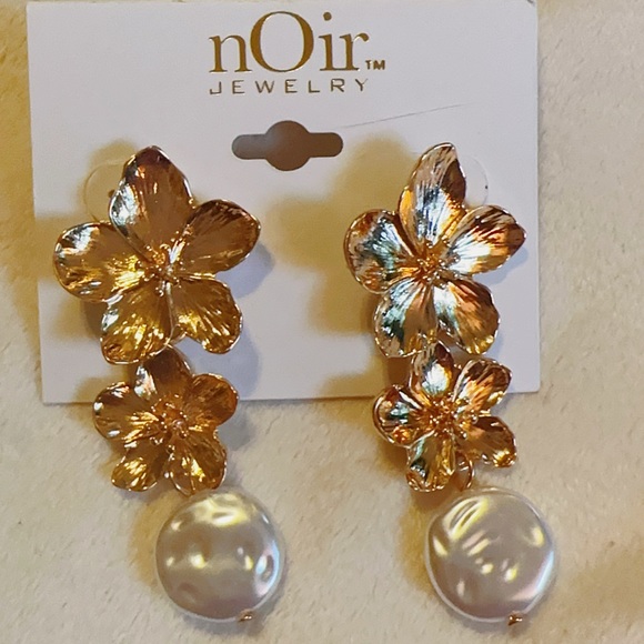 Kosmimata Perla Fiora Skoylarikia Perles Floral Pearl Drop Earrings Oorbellen Perlenohrringe main image 1